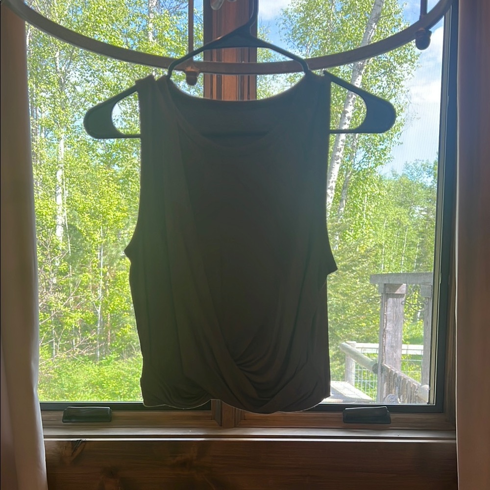 ALO Yoga Crop Tank Top
